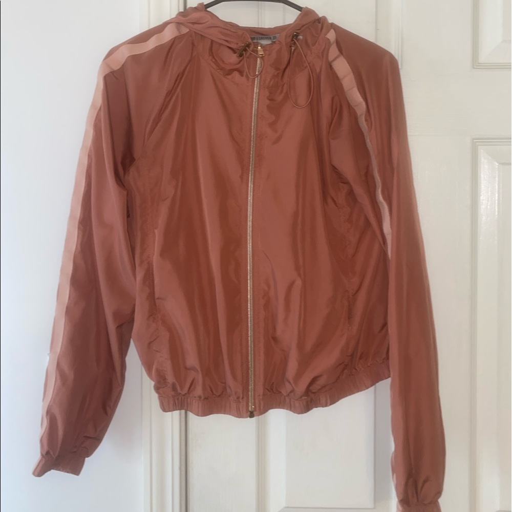 Lightweight jacket